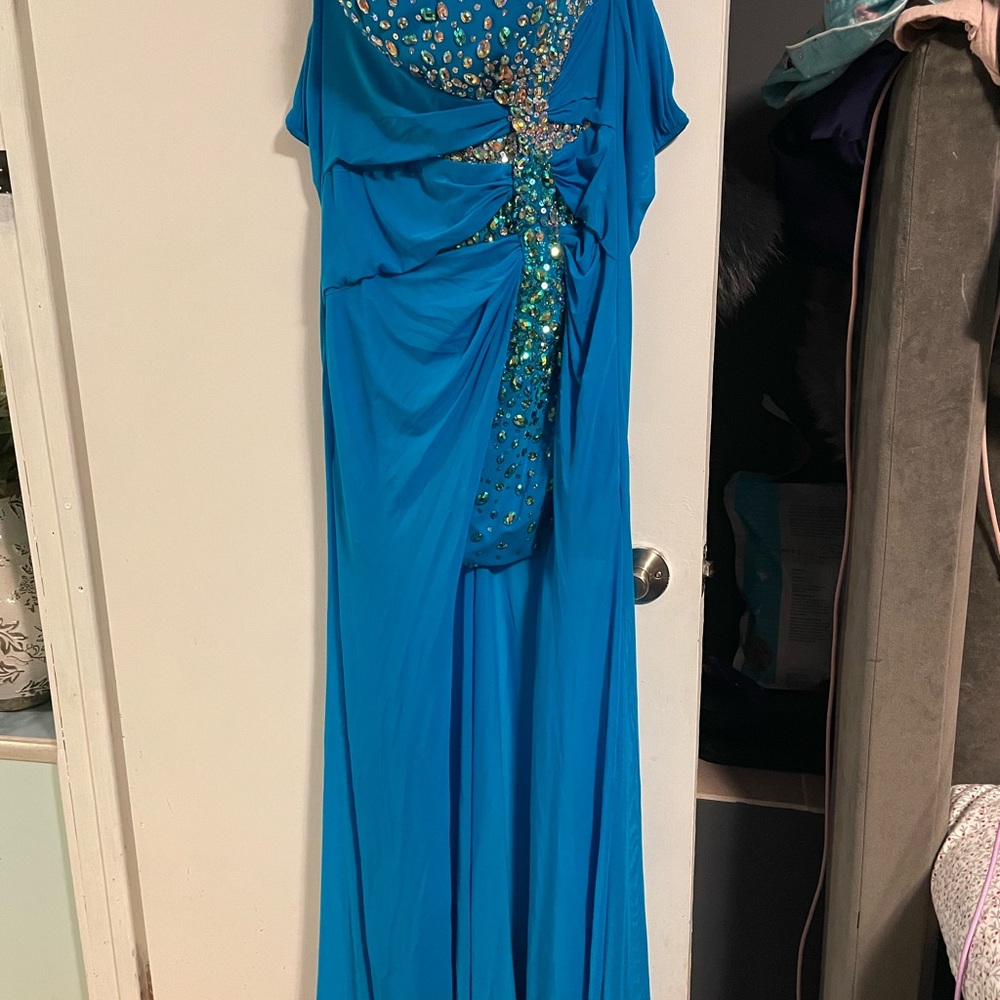 La Femme Turquoise Embellished Prom Dress